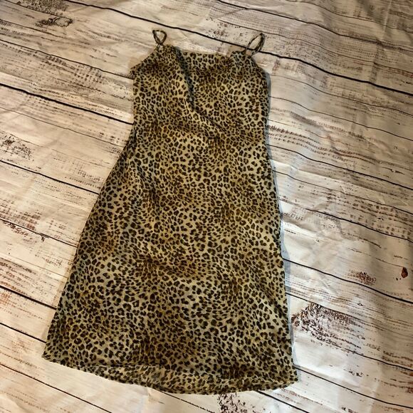 LE LIS Collection Womens Size Medium Dress Spaghetti Straps Leopard Lined Cute - Picture 1 of 10